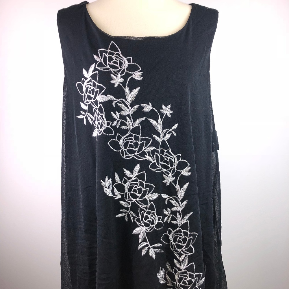 NEW Alfani Black Sleeveless Floral Blouse 3X